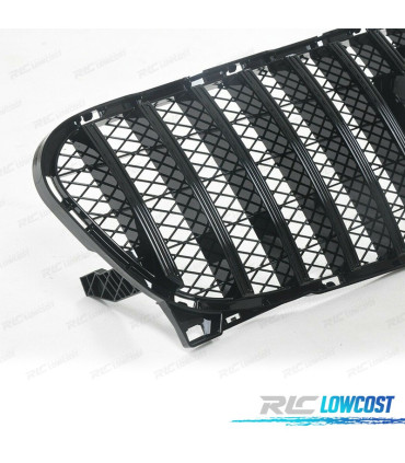 PARRILLA MERCEDES CLASE GLA X156 14-16 AMG GT-R NEGRO BRILLO