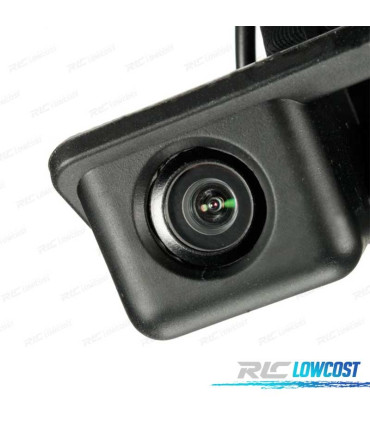 CÁMARA ESPECÍFICA MARCHA ATRÁS BMW