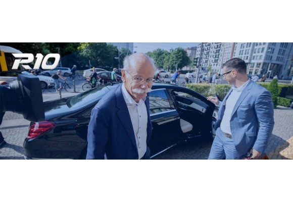 El ingenioso anuncio de BMW para despedir al jefe de Mercedes (vídeo)